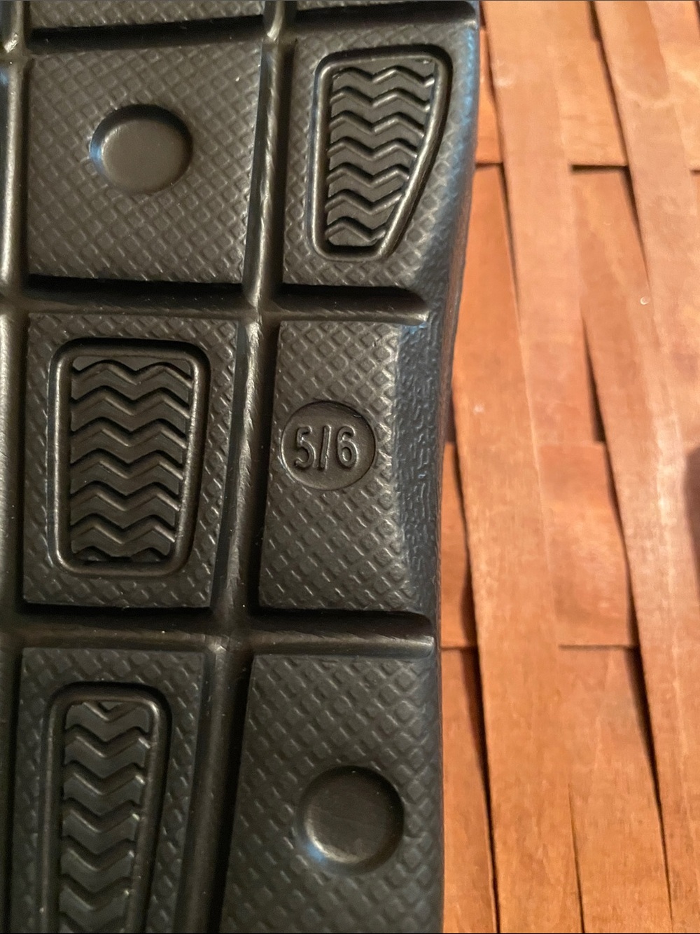 OP Women's Black & Bright Pink Cushioned Thong Sandals - Picture 3 of 4